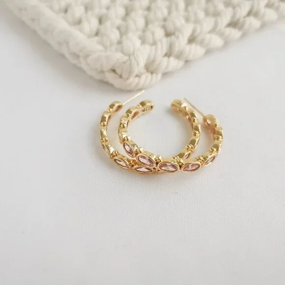 Authentic Alicia Bonnie Abbie Gold Magenta Pink Hoop Earrings - Picture 2 of 3